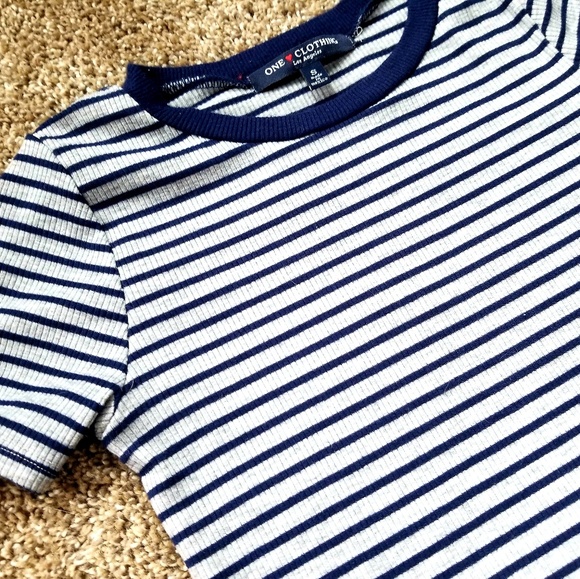 Striped bodycon dress - Picture 1 of 3